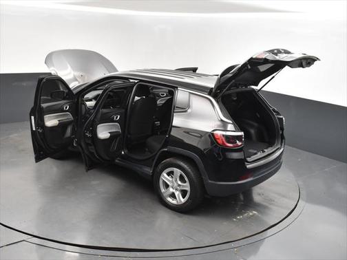 2023 Jeep Compass Sport