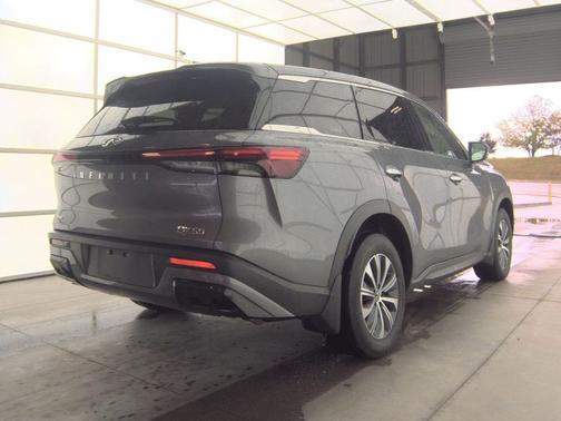 2025 INFINITI QX60 Pure
