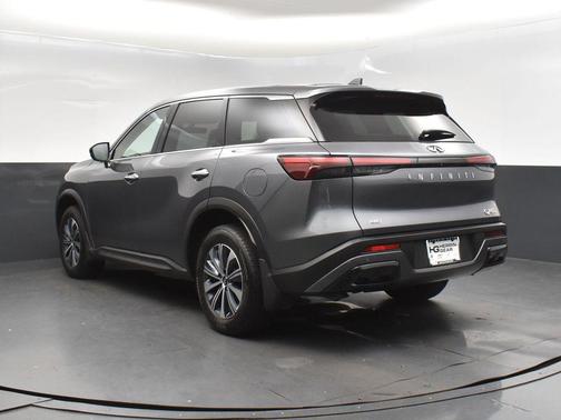 2025 INFINITI QX60 Pure