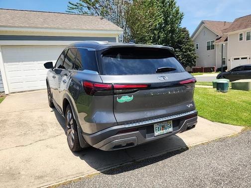 2022 INFINITI QX60 Luxe