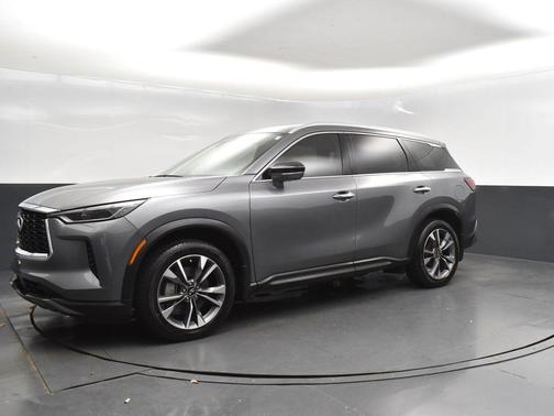 2022 INFINITI QX60 Luxe