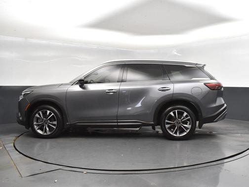 2022 INFINITI QX60 Luxe