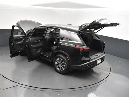 2025 INFINITI QX60 Pure