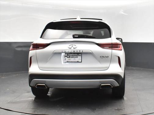2024 INFINITI QX50 LUXE