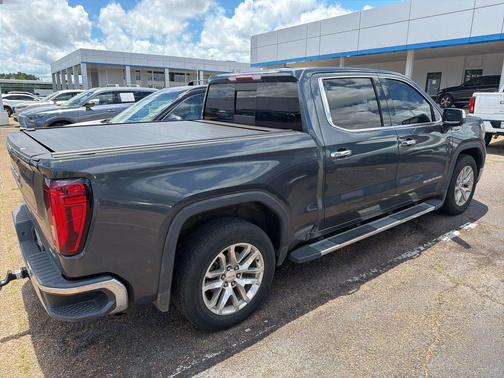 Dark Sky Metallic 2019 GMC Sierra 1500 SLT