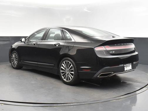 2017 Lincoln MKZ Base