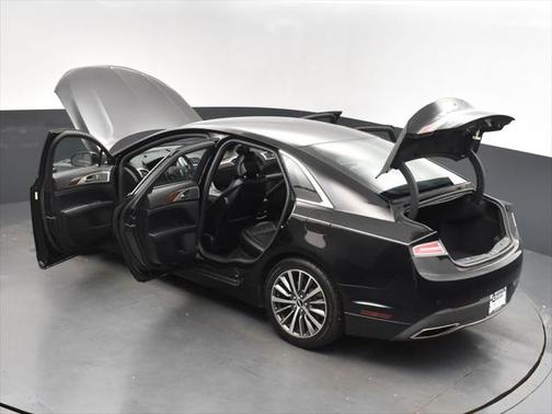2017 Lincoln MKZ Base
