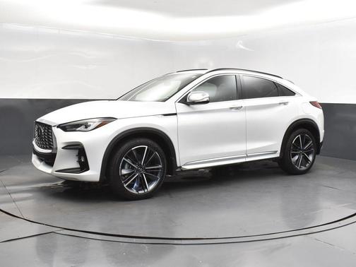 2023 INFINITI QX55 LUXE