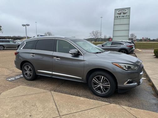 2018 INFINITI QX60 Base
