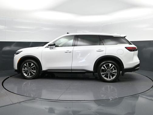 2026 INFINITI QX60 Pure