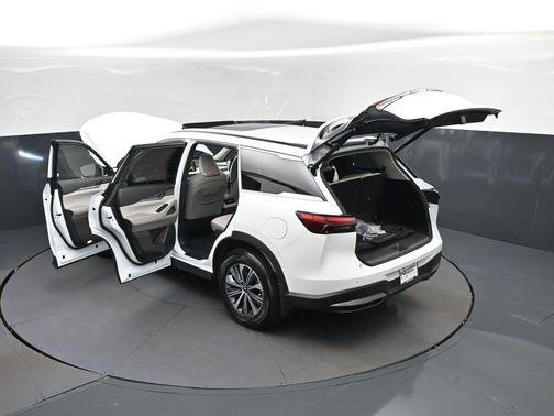 Radiant White 2026 INFINITI QX60 PURE FWD