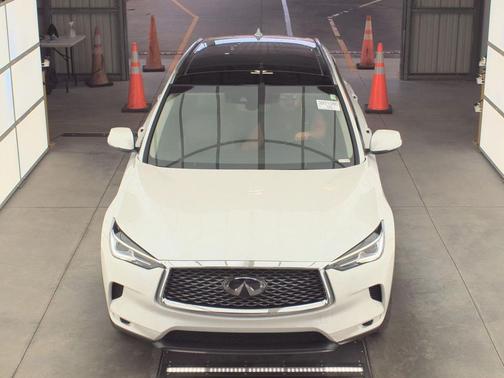 2024 INFINITI QX50 LUXE