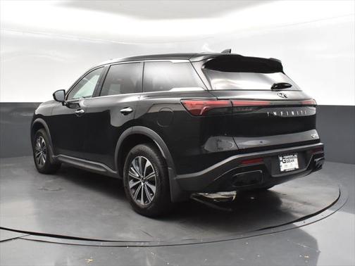 2023 INFINITI QX60 Pure