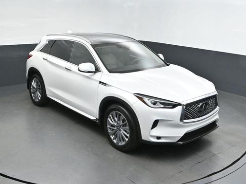 2024 INFINITI QX50 LUXE AWD