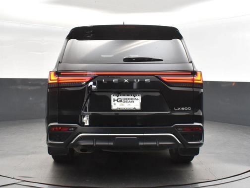 2023 Lexus LX 600 Base