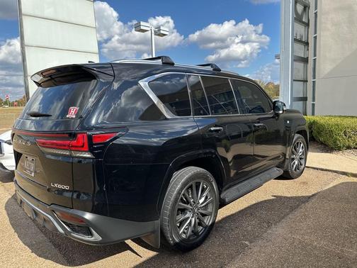 2023 Lexus LX 600 Base