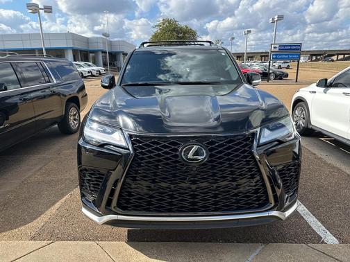 2023 Lexus LX 600 Base