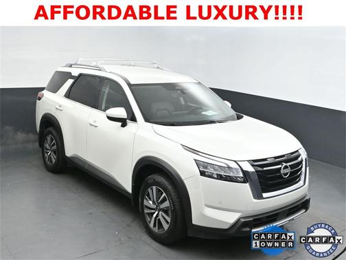 2024 Nissan Pathfinder SL FWD