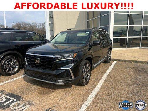 2023 Honda Pilot Touring 8-Passenger