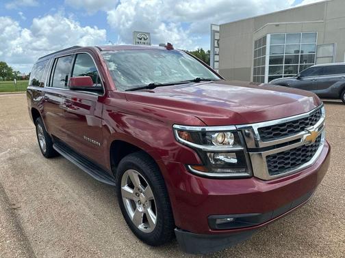 Siren Red Tintcoat 2020 Chevrolet Suburban LT