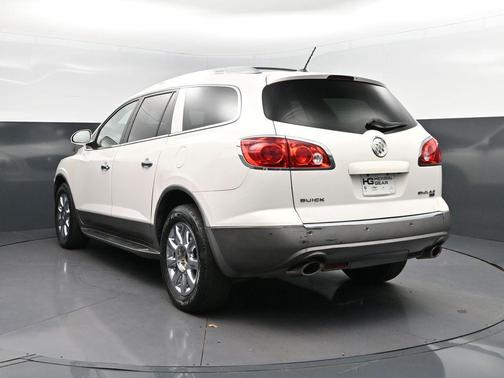 White Opal 2011 Buick Enclave 1XL