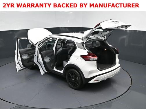 2024 Nissan Kicks SR