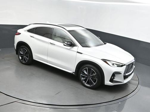2025 INFINITI QX55 LUXE