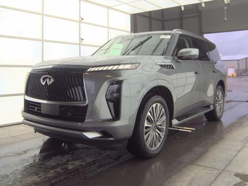 2025 INFINITI QX80 SENSORY AWD