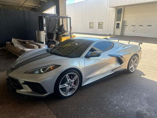 Silver Flare Metallic 2023 Chevrolet Corvette Stingray w/2LT