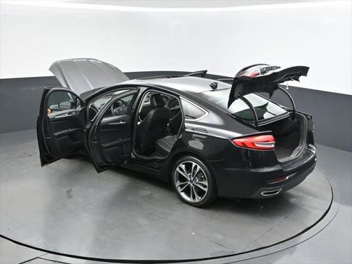 2020 Ford Fusion Titanium