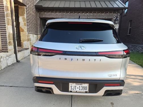 2023 INFINITI QX60 Pure