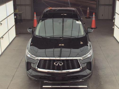 2025 INFINITI QX60 Pure