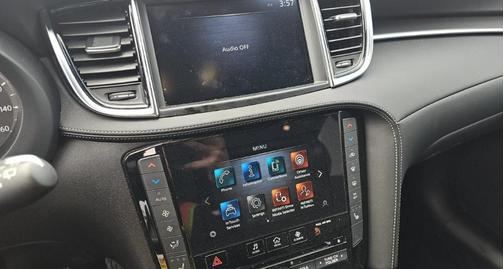 2023 INFINITI QX55 LUXE