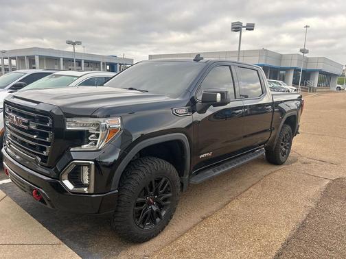 2021 GMC Sierra 1500 AT4