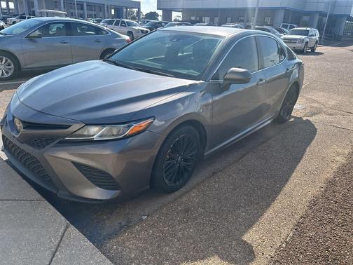 2019 Toyota Camry SE