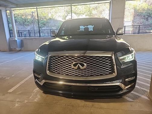 2022 INFINITI QX80 SENSORY