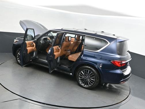 2022 INFINITI QX80 SENSORY