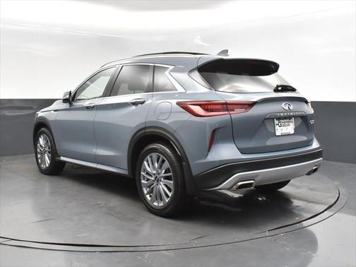 2024 INFINITI QX50 LUXE