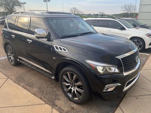 2017 INFINITI QX80 Signature Edition
