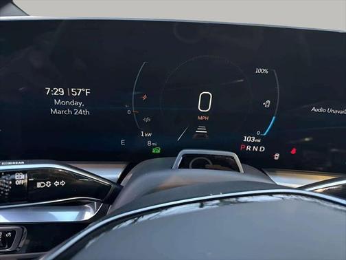 2025 Cadillac LYRIQ Luxury w/1SD