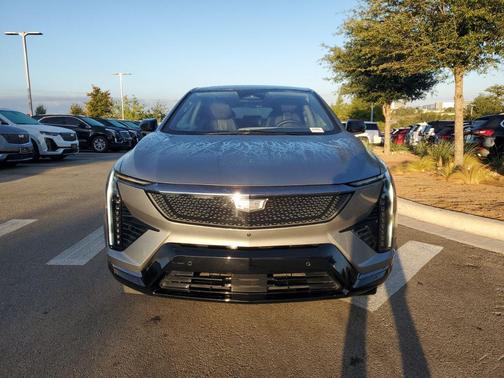 2025 Cadillac OPTIQ Sport 2 AWD