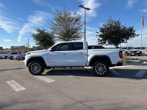 2024 GMC Canyon Denali