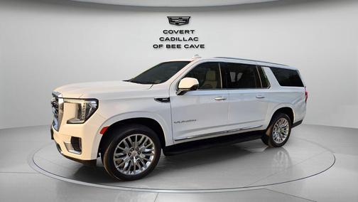Summit White 2023 GMC Yukon XL SLT