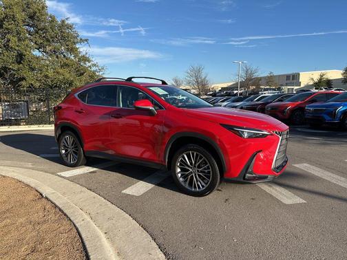 2023 Lexus NX 350h Premium