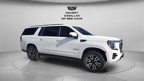 2022 GMC Yukon XL 4WD AT4