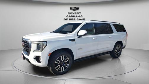 2022 GMC Yukon XL 4WD AT4