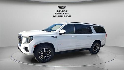 2022 GMC Yukon XL 4WD AT4
