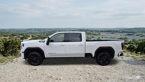 Summit White 2025 GMC Sierra 3500 AT4