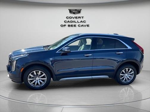 2021 Cadillac XT4 Premium Luxury