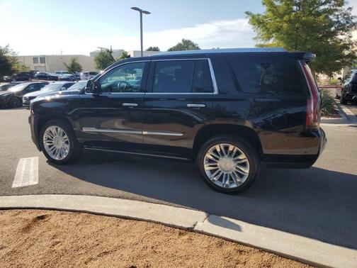 2020 Cadillac Escalade Platinum